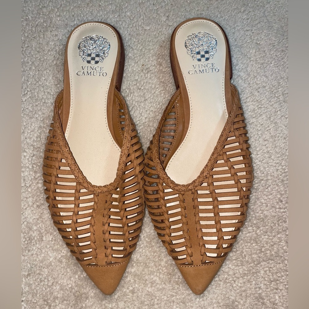 Vince Camuto Flats